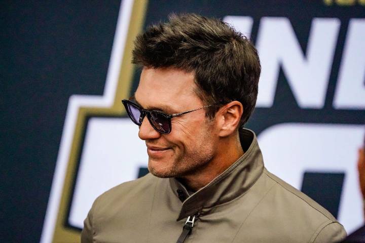 Prayers Pour In As Georgia TE Sends Emotional Response to Tom Brady’s Support for $500K Personal Cause