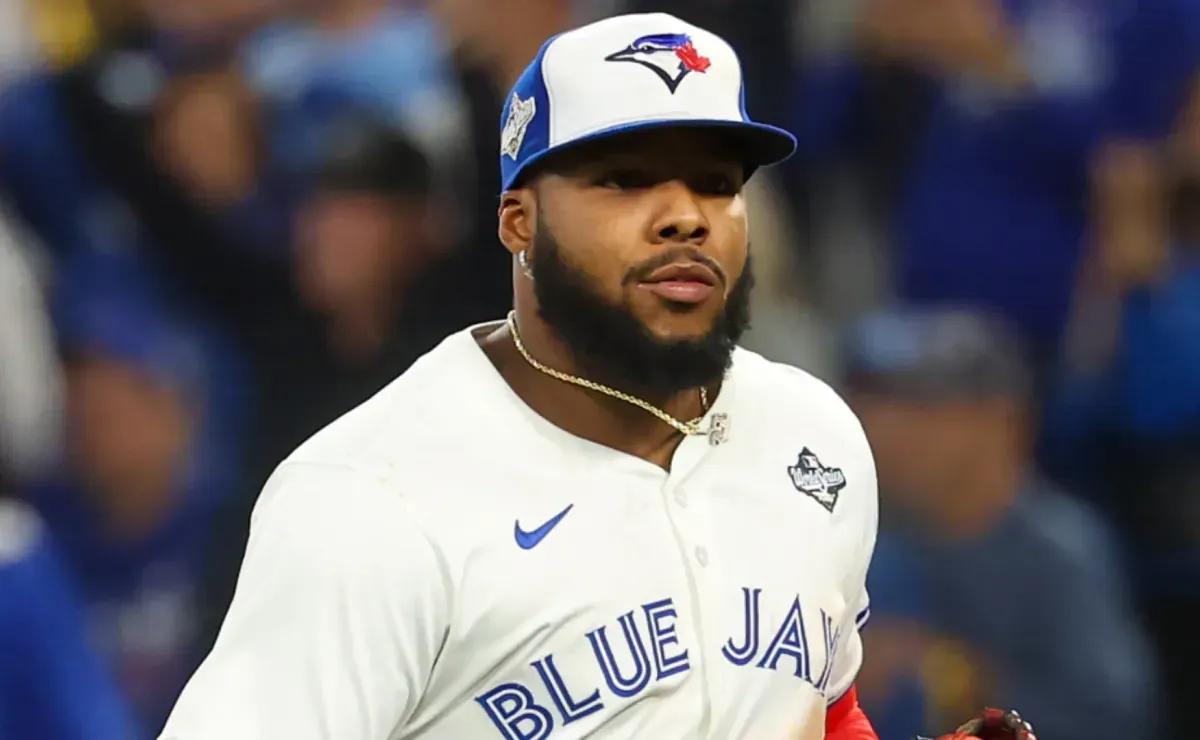 Blue Jays’ Vladimir Guerrero Jr. sends front office message on Bo Bichette ahead of free agency