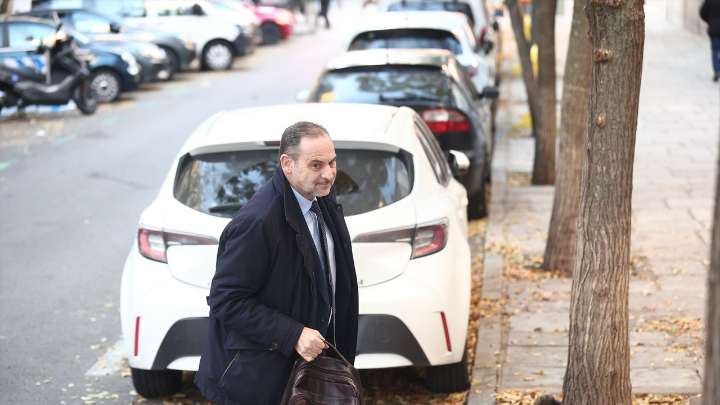 Del furgón a una celda compartida en Soto del Real: así se prevé el ingreso en prisión de Ábalos y Koldo