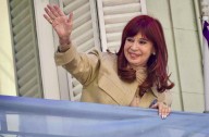 Cristina Kirchner: “Que yo esté privada de mi libertad es la metáfora perfecta de una Argentina a la que la están liquidando” dijo en un audio