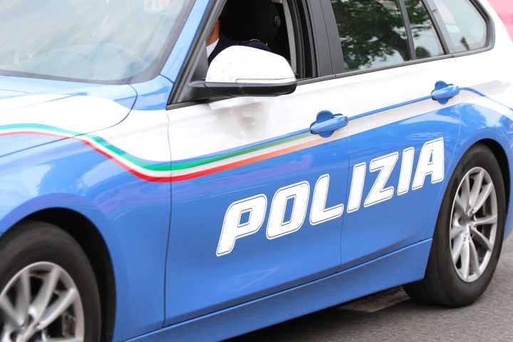 Viral: hombre en Italia se disfrazaba de su madre muerta para cobrar su pensión