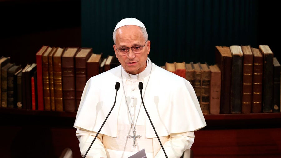 Vaticano lanza una advertencia sobre las relaciones de pareja