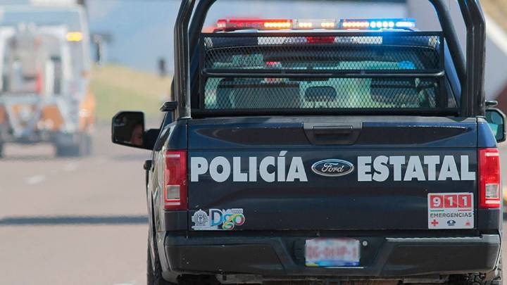 Accidente automovilístico le provoca grave lesión craneal a hombre de 63 años en Durango