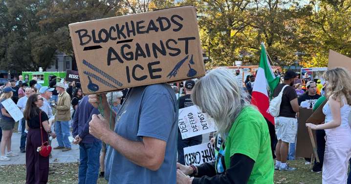 Raleigh residents rally against Border Patrol in Charlotte, call for end to immigration crackdown :: WRAL.com