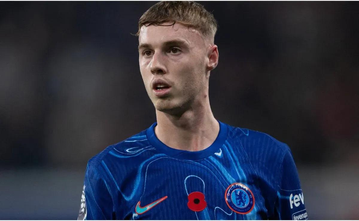 Why is Cole Palmer not playing today for Chelsea vs Barcelona on Matchday 5 of 2025