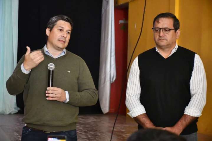 En Machagai, escuelas técnicas del centro chaqueño debaten en su 1er Encuentro sobre residuos industriales
