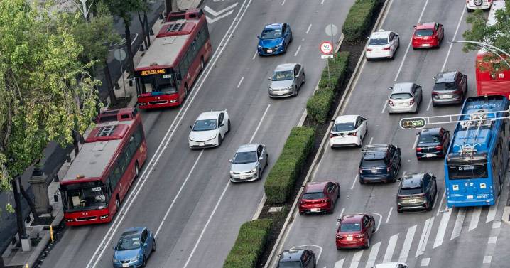 Hoy No Circula 12 de noviembre: qué autos descansan en CDMX y Edomex este miércoles