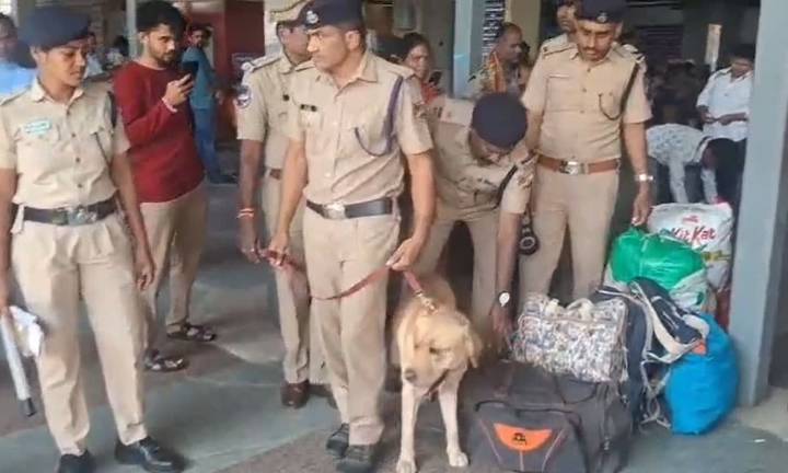 High Alert at Secunderabad Railway Station: Sniffer Dogs, Bomb Squad Sweep Every Corner