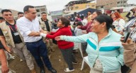 Presidente José Jerí garantiza ayuda humanitaria en apoyo a damnificados por incendio en Pamplona Alta
