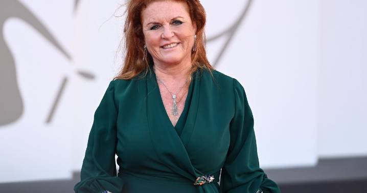 Sarah Ferguson is 'jobless and surrounded by Amazon packages' as she awaits eviction
