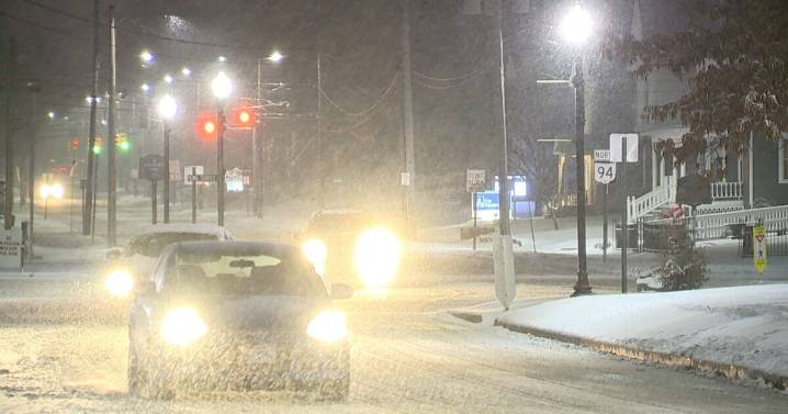 Northeast Ohio preparing for first winter snow