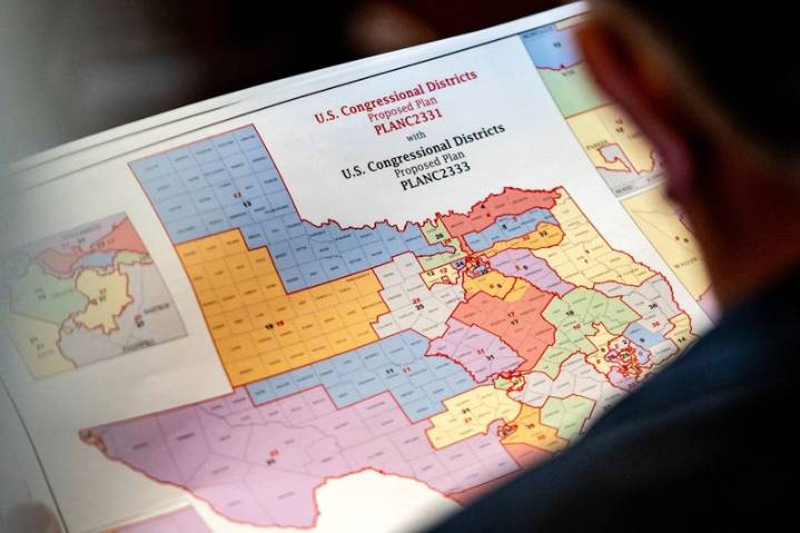 Federal judges block Texas from using new congressional map