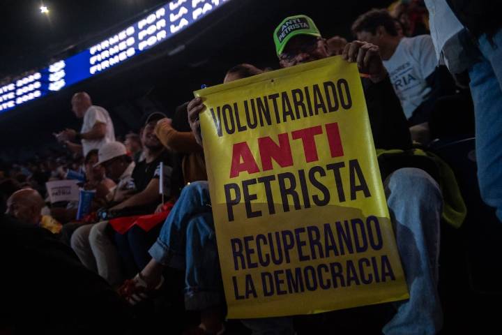 La eliminación política de Petro, la fórmula de la derecha para volver al poder