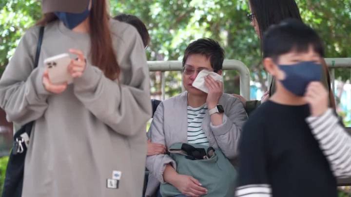 Hong Kong fire toll tops 100 with 200 still missing