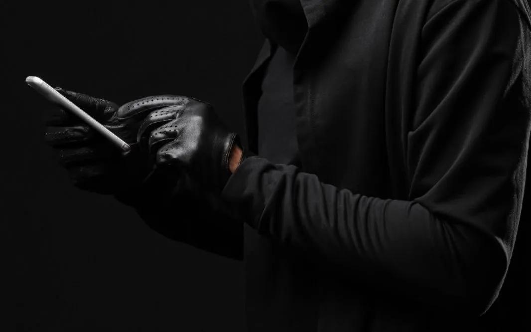 Extorsión por chantaje: condenan a un hombre a tres años de prisión efectiva