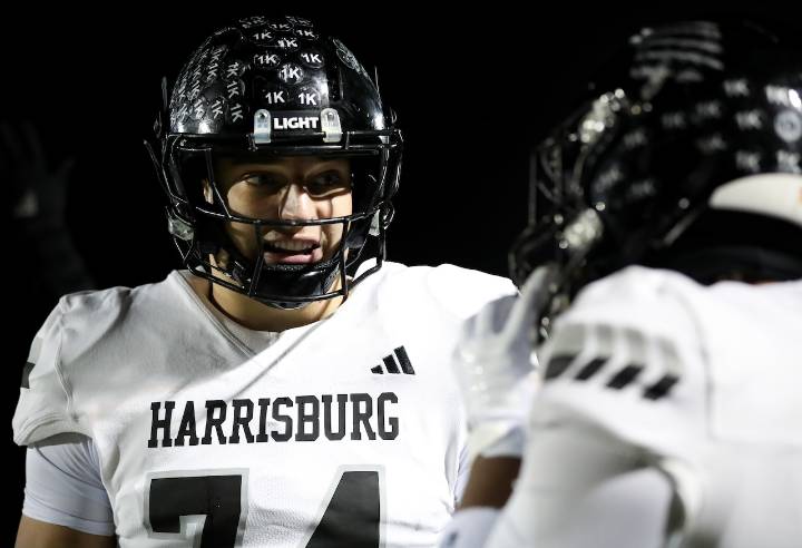 Harrisburg vs. Pittsburgh Central Catholic: PIAA 6A football semifinal preview