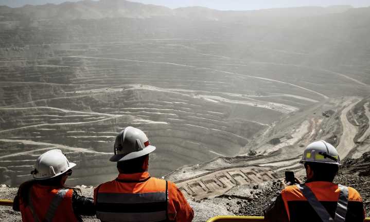 Hay trabajo en Chuquicamata, Ministro Hales y Radomiro Tomic de Codelco: Revisa los detalles de los cargos
