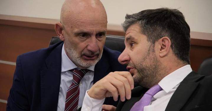 A los gritos, el fiscal Vignaroli abandonó una audiencia de Planes Sociales en Neuquén