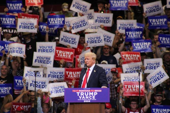 Trump endorses Reps. Zinke, Downing for re