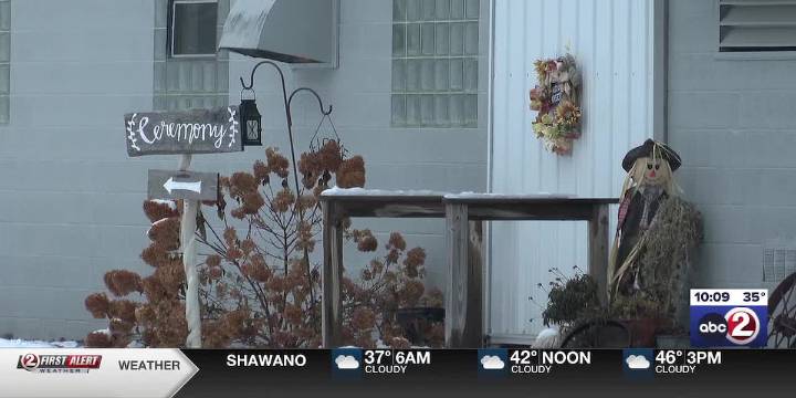 Judge rules against wedding barn owners on liquor license law