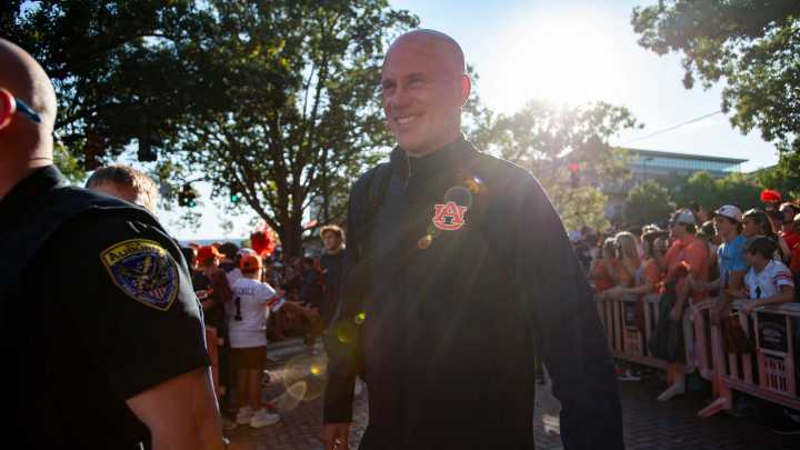DJ Durkin first news conference as Auburn interim coach. Live updates