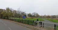 Thug with 'dirty face' attempted to rob man near Darlaston park