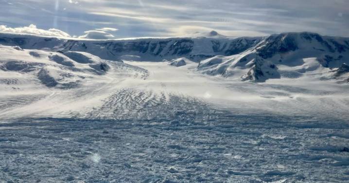 Antarctic glacier the size of Australian city retreats at record rate