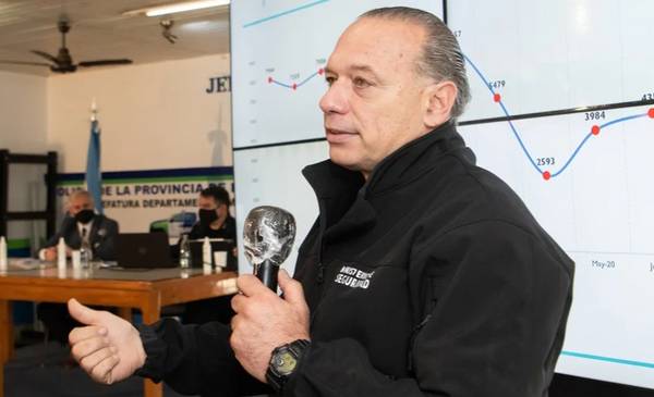 Berni defendió a Presti y pidió coherencia al PJ: “¿Creen que el uniforme de Perón era de cartero?”