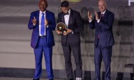 Achraf Hakimi y Ghizlaine Chebbak, mejor jugador y jugadora africanos de 2025