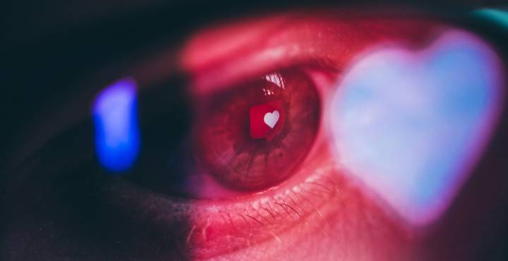 4 Ways to Cure Dating App Burnout Without Rage