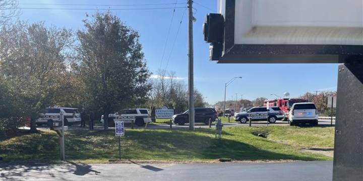 Part of busy Lexington road shut down due to police investigation
