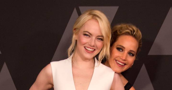 Jennifer Lawrence & Emma Stone Are Making A Miss Piggy Movie