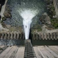 Dams, housing, pensions: Franco disinformation flourishes online