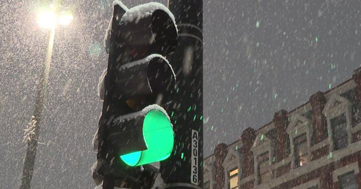 City of Wichita prepares for winter weather, roads