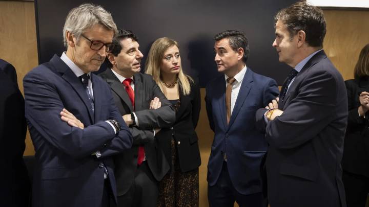 Azcón pondrá en marcha el presupuesto de Aragón tras fijarse el objetivo de déficit en el 0,1 %