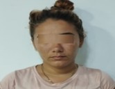 ¡Impactante! Madre arrestada por compartir pornografía infantil de sus propias hijas.