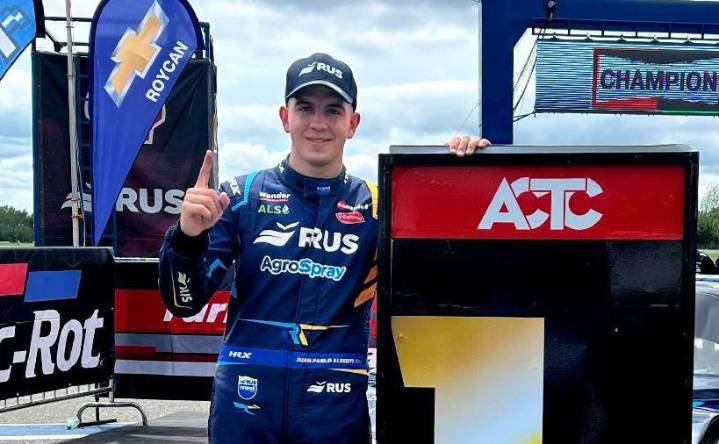 TC Pista Mouras: Alberti, en modo Higlander