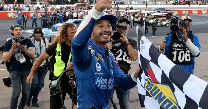 Larson aims to end 23-race losing streak in NASCAR finale, faces Briscoe, Byron and Hamlin for title