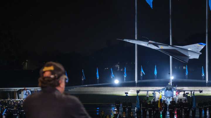 La polémica por el costo de los aviones Gripen; cada aeronave tiene un valor de 215 millones de dólares: Contraloría pondrá la lupa