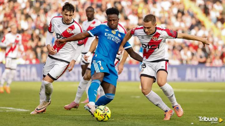 Batalla y el atrevimiento del Rayo frenan al líder