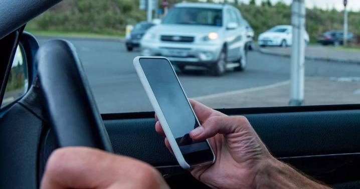 Drivers warned over £1,000 fines during UK emergency test today