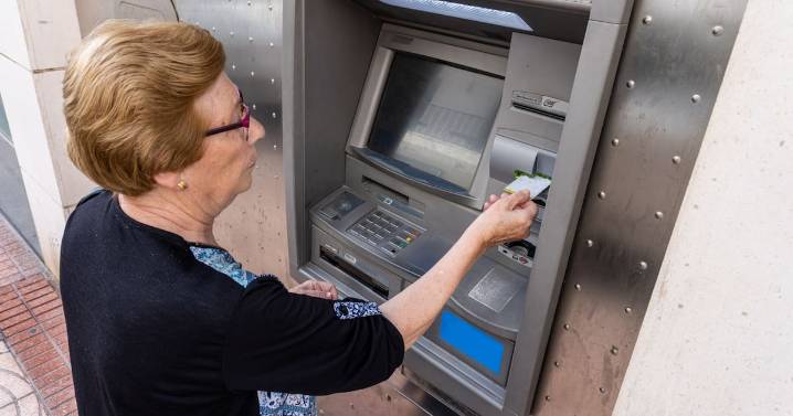 Aguinaldo para jubilados: ANSES confirmó cuánto cobrarán los beneficiarios en diciembre 2025