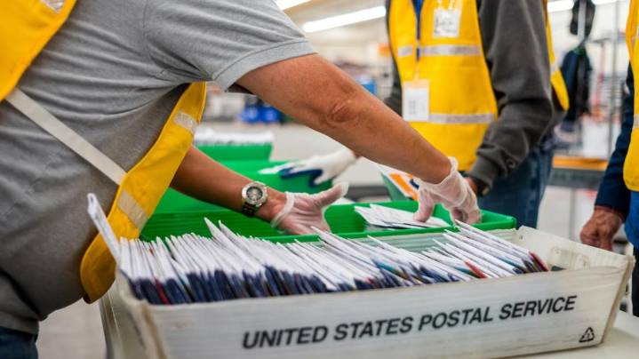 Ohio lawmakers send new Election Day deadline for absentee ballots law to governor