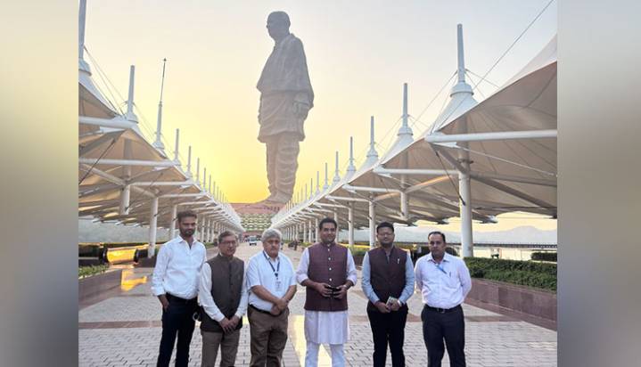 Delhi Minister Kapil Mishra Attends Bharat Parv 2025 Near Statue Of Unity In Gujarat