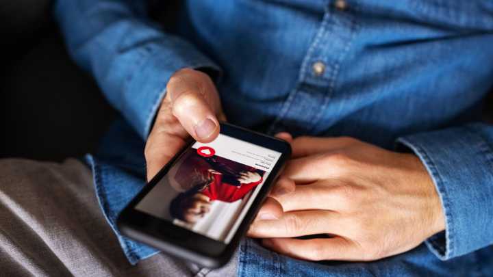 Amor e ideología: ¿es posible enamorarse de alguien que vota diferente en medio de la polarización política?