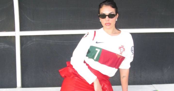 Cristiano Ronaldo's Fiancee Turns Heads in Red Skirt