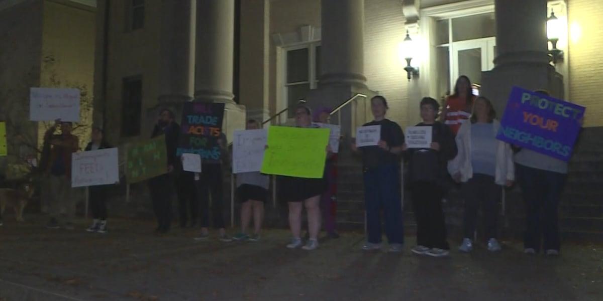 Greenville residents hold protest against ICE raids