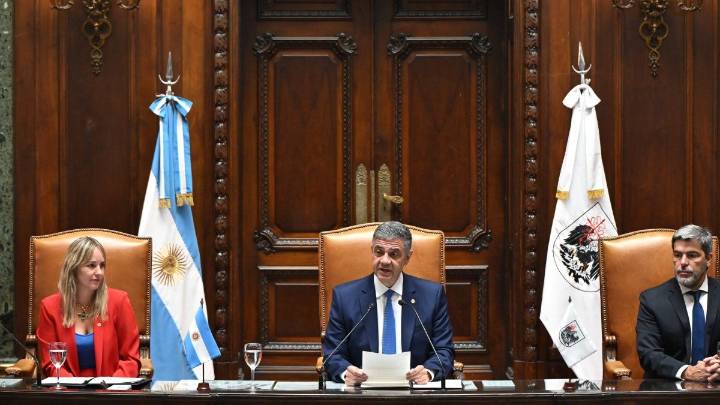 Peligra la sesión por el Presupuesto 2026 en CABA: Jorge Macri negocia cambios impositivos con LLA para garantizar apoyo