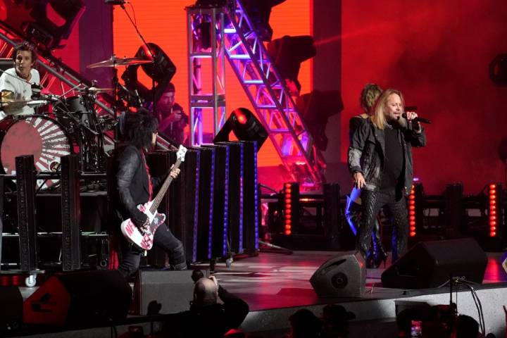 Mötley Crüe celebrates 45th anniversary with major tour