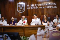 Héctor Santana rinde su Primer Informe de Gobierno en Bahía de Banderas